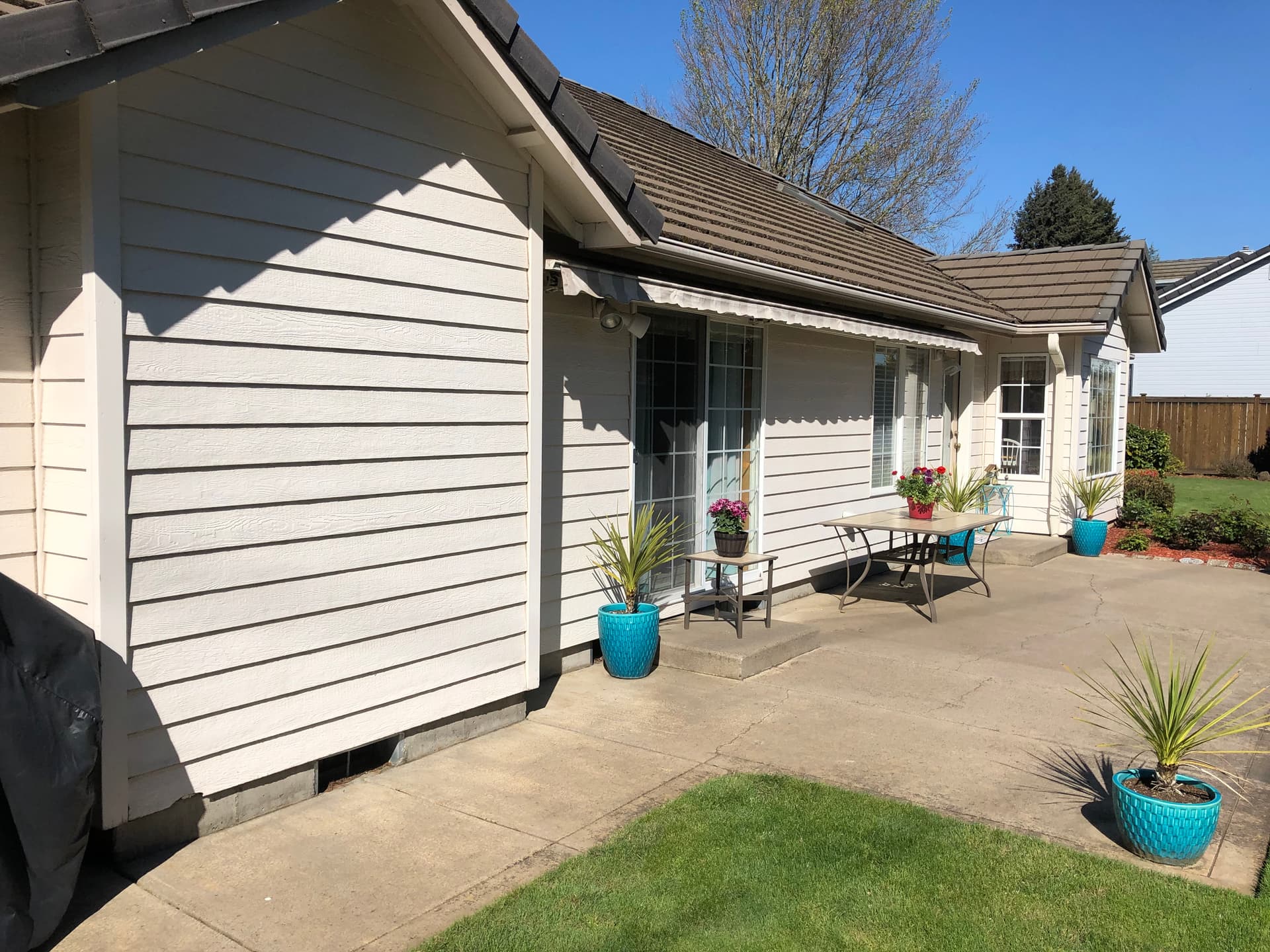 Siding Replacement and Exterior Painting project in Corvallis, OR. Complete exterior renovation and refresh.